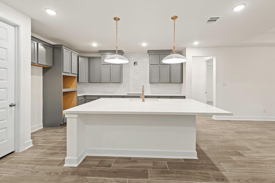 Representative image. Features, specifications, selections and colors may vary. Representative image. Features, specifications, selections and colors may vary.