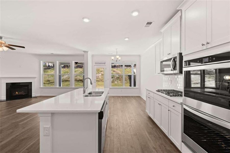 Furnished interior view inside a new home in Water Oak Estates, Lawrenceville (Image 5).