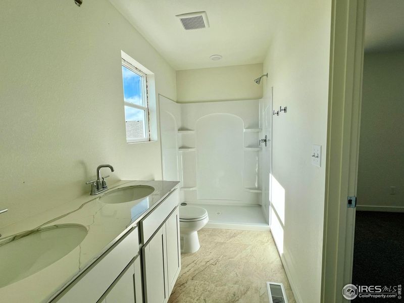 Image 24 of a home in Union Colony West.