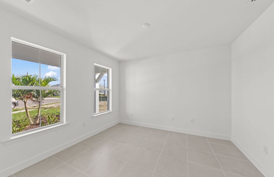 Spacious, unfurnished interior of a new home in TerraWalk at Babcock Ranch, Alva (Image 22). Spacious, unfurnished interior of a new home in TerraWalk at Babcock Ranch, Alva (Image 22).