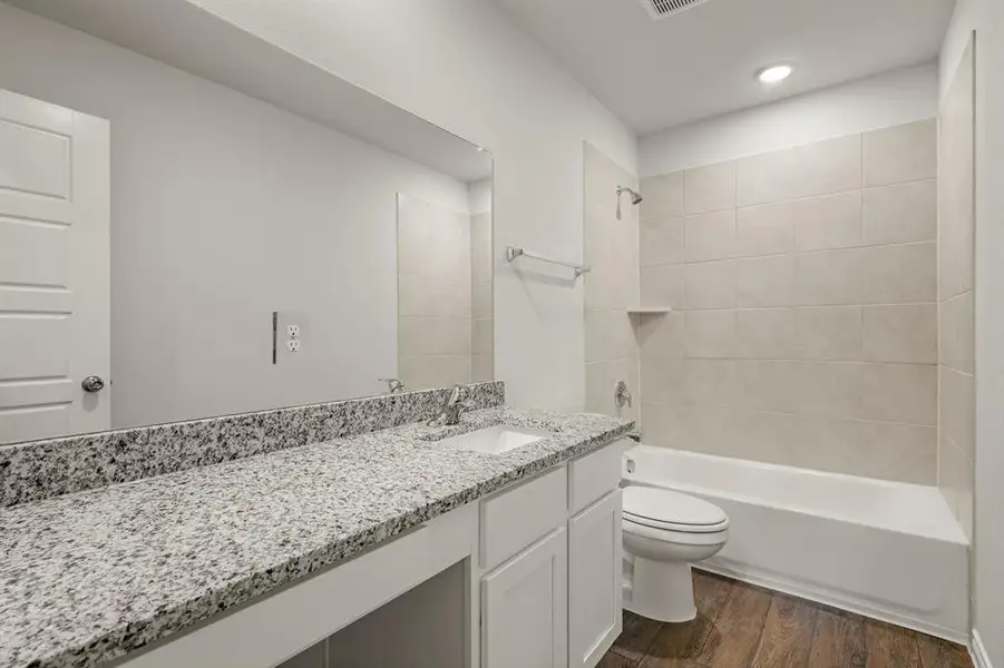 Furnished interior view inside a new home in Rocky Creek Crossing, Fort Worth (Image 9).