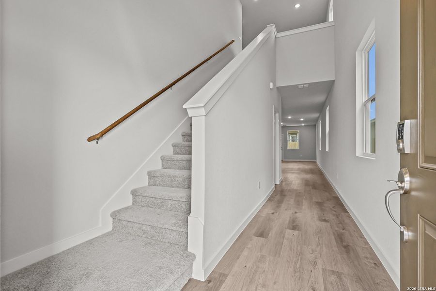 Spacious, unfurnished interior of a new home in Park Place, New Braunfels (Image 34).