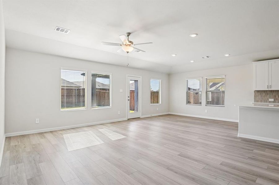 Photo is not of the actual home, but is an inspirational photo of builder’s model home and may depict options, furnishings, and/or decorator features that are not included.