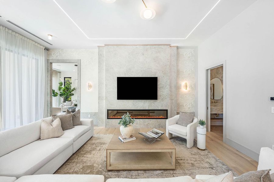 2240_Date_Palm_Road_08