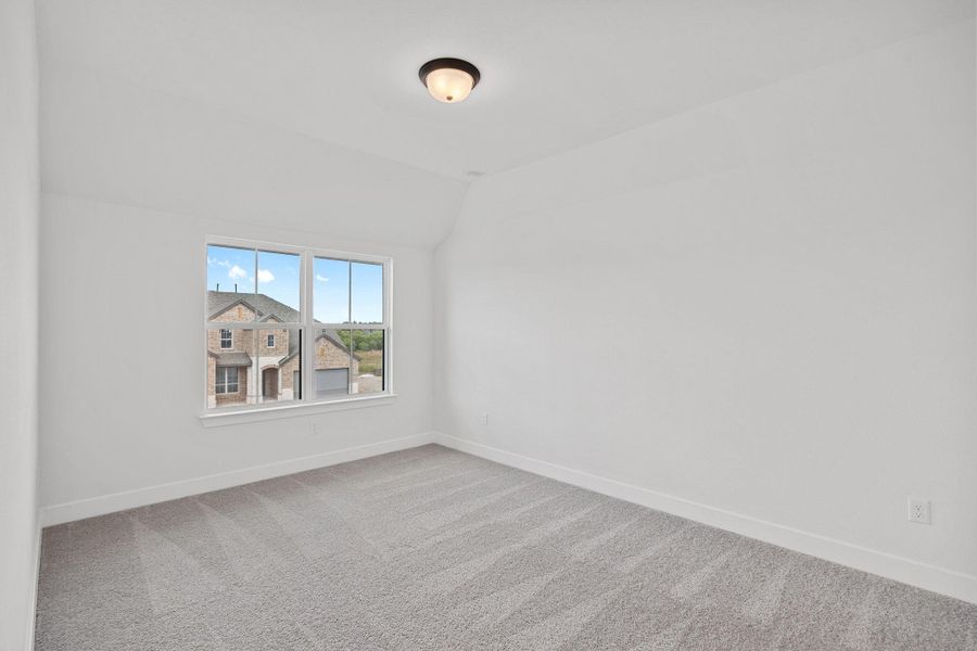 Spacious, unfurnished interior of a new home in Flora, Hutto (Image 15).