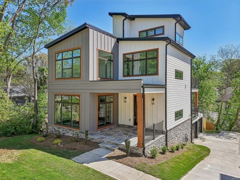 Front exterior of a new home in , Atlanta, GA, highlighting curb appeal (Image 22). Front exterior of a new home in , Atlanta, GA, highlighting curb appeal (Image 22).