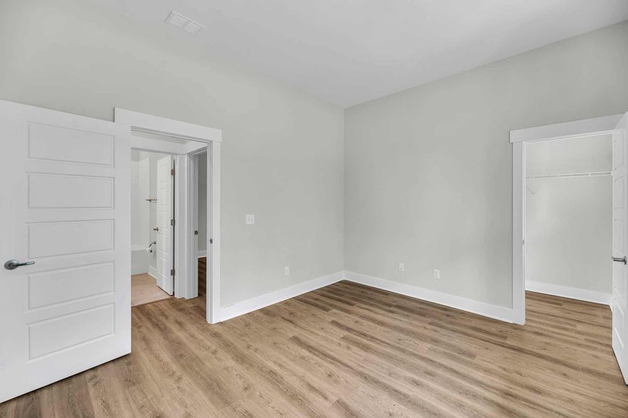 The Honeysuckle - Bedroom The Honeysuckle - Bedroom