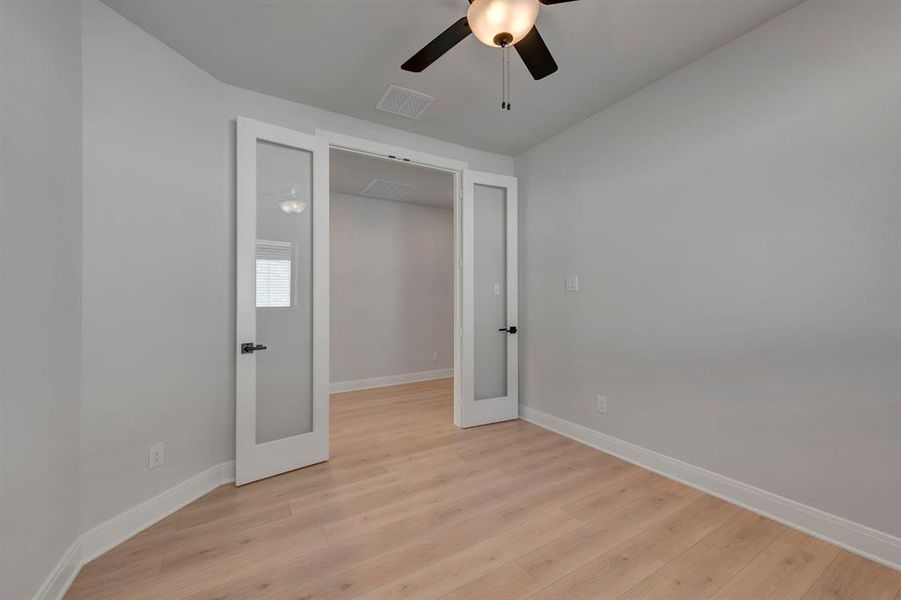 Spacious, unfurnished interior of a new home in Mantua Point Classics, Van Alstyne (Image 23).