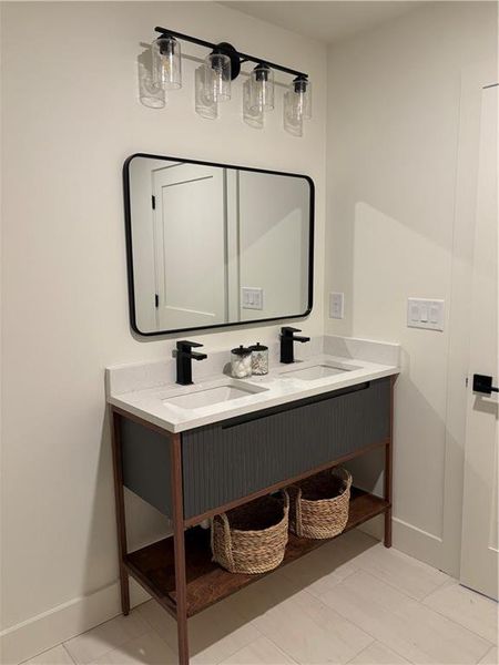 Furnished interior view inside a new home in , Roswell (Image 17).