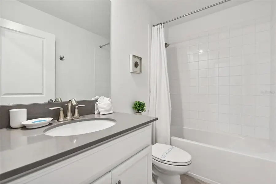 Furnished interior view inside a new home in , Davenport (Image 13).