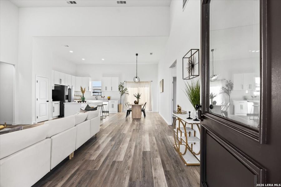 Furnished interior view inside a new home in , Natalia (Image 29).