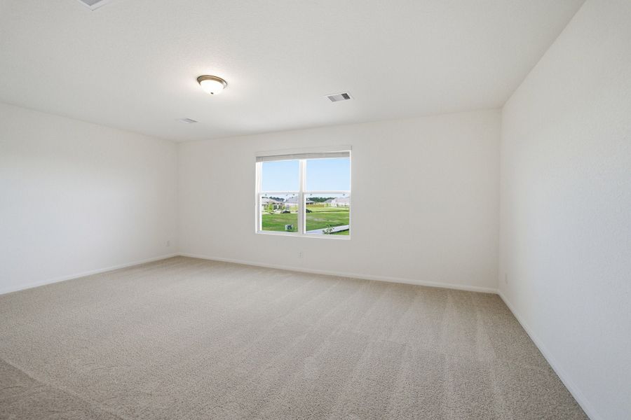Spacious, unfurnished interior of a new home in Austin Point, Richmond (Image 41).