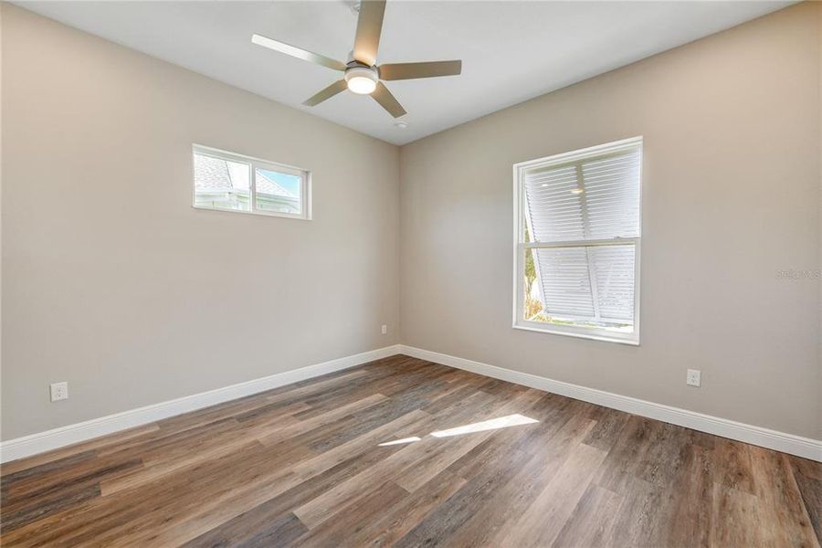 Spacious, unfurnished interior of a new home in , Lady Lake (Image 22).