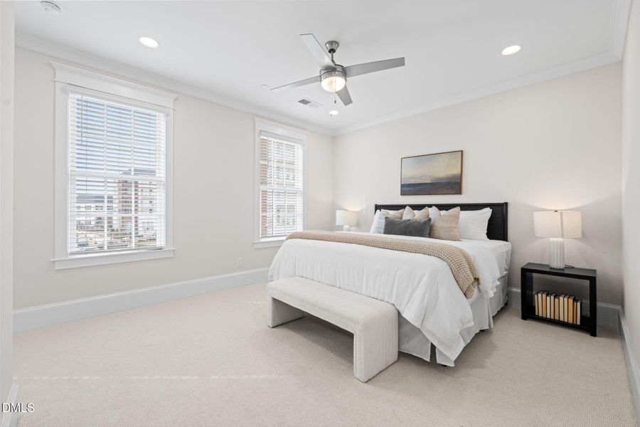 Model-web-or-mls-untitled-39