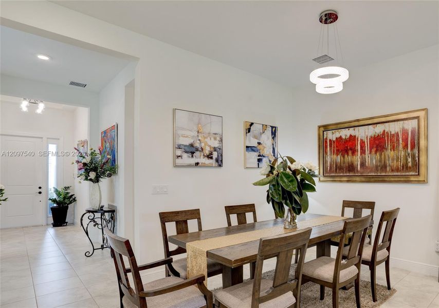 Furnished interior view inside a new home in , Westlake (Image 41).