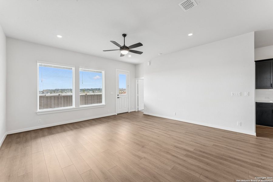 Spacious, unfurnished interior of a new home in Mayfair - Select Classic Series, New Braunfels (Image 21).