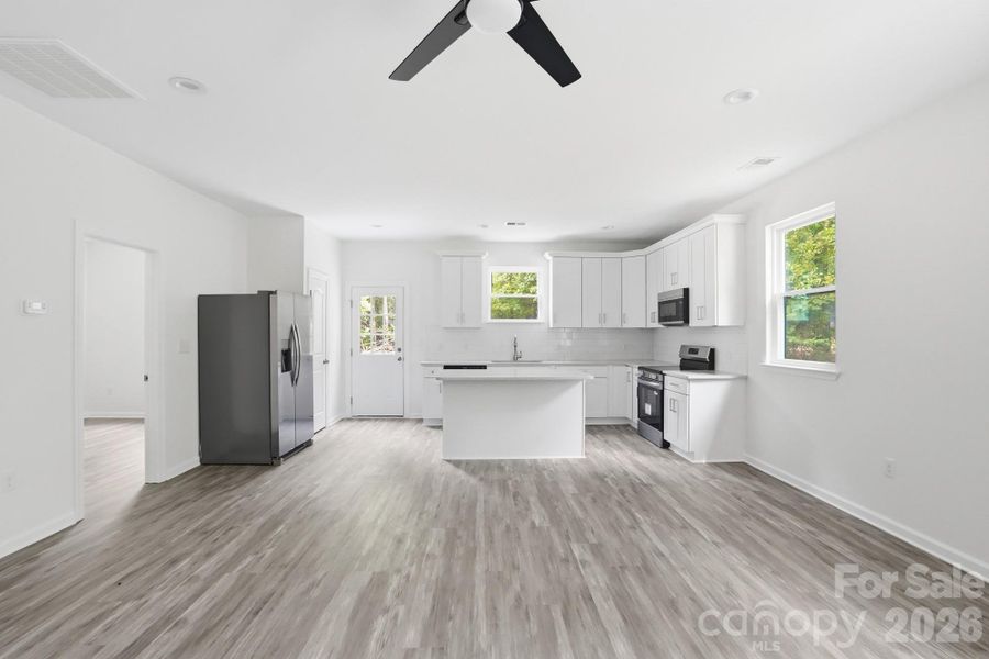 Spacious, unfurnished interior of a new home in , Statesville (Image 35).