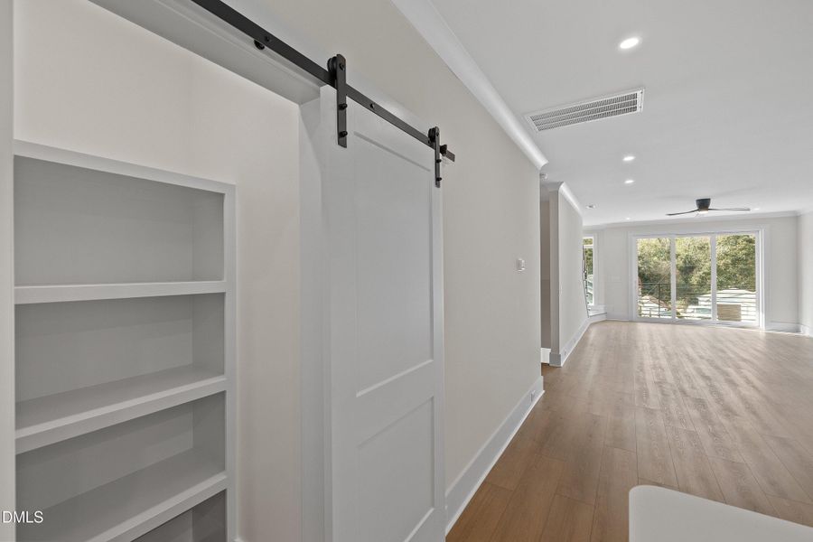 35-221 S West St_2018