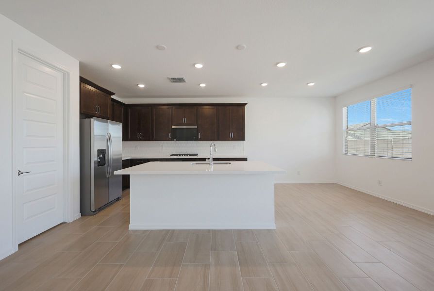 Furnished interior view inside a new home in Pinnacle at San Tan Heights, San Tan Valley (Image 4). Furnished interior view inside a new home in Pinnacle at San Tan Heights, San Tan Valley (Image 4).