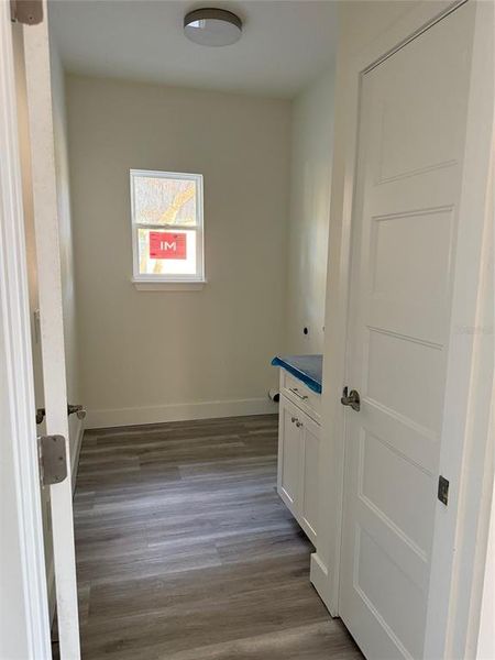 Spacious, unfurnished interior of a new home in , Keystone Heights (Image 6).