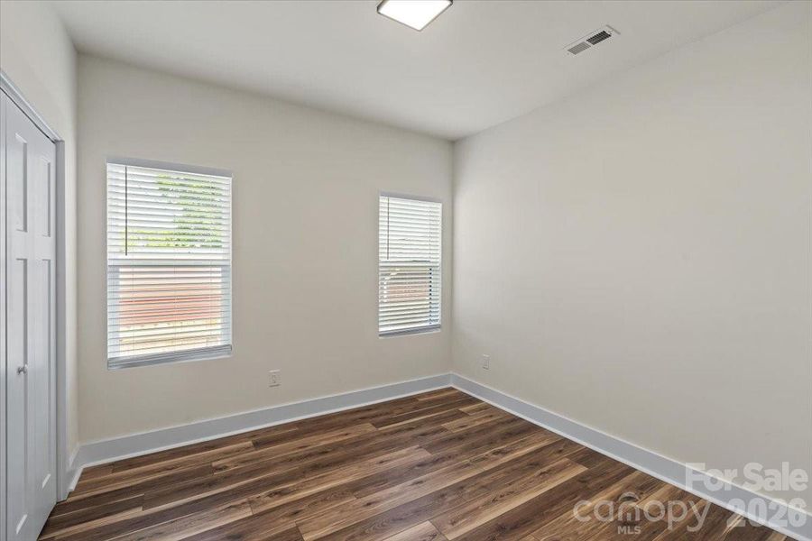 Spacious, unfurnished interior of a new home in , Concord (Image 24).