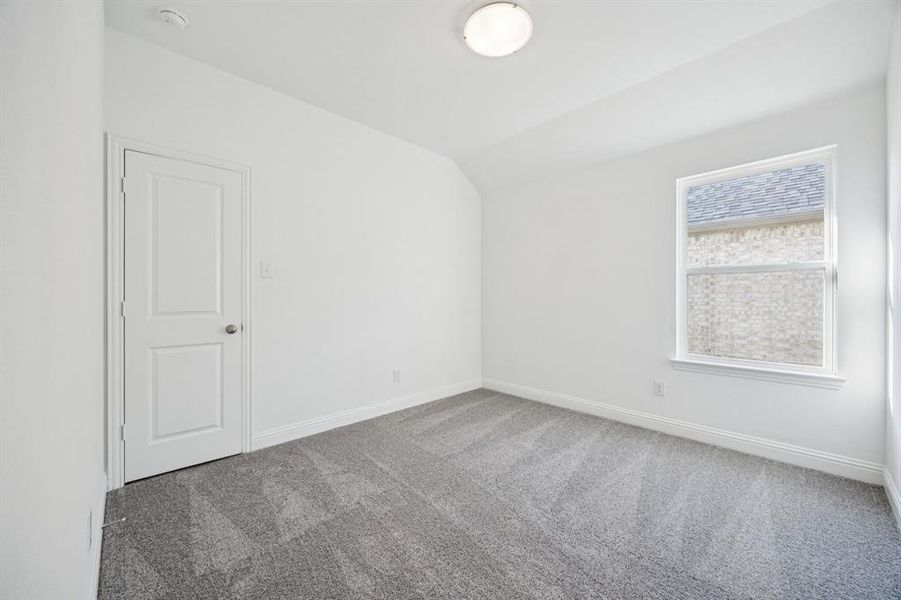 Spacious, unfurnished interior of a new home in Sicily, Princeton (Image 18).