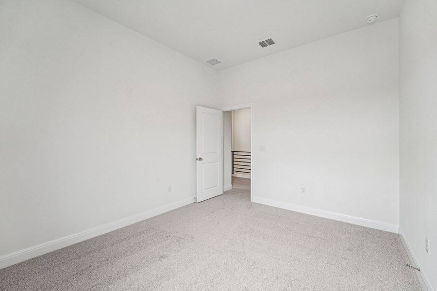 Spacious, unfurnished interior of a new home in Sage Hollow, Kyle (Image 22).