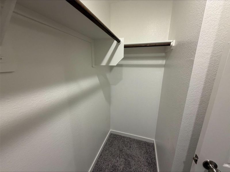 Spacious, unfurnished interior of a new home in Sterling Ridge, Huntsville (Image 11). Spacious, unfurnished interior of a new home in Sterling Ridge, Huntsville (Image 11).