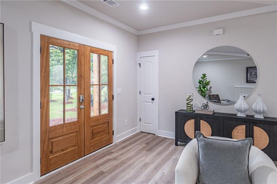 Furnished interior view inside a new home in , Braselton (Image 10).