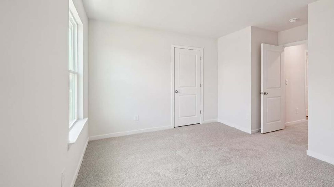 Spacious, unfurnished interior of a new home in Huffman Ridge, Hickory (Image 20).