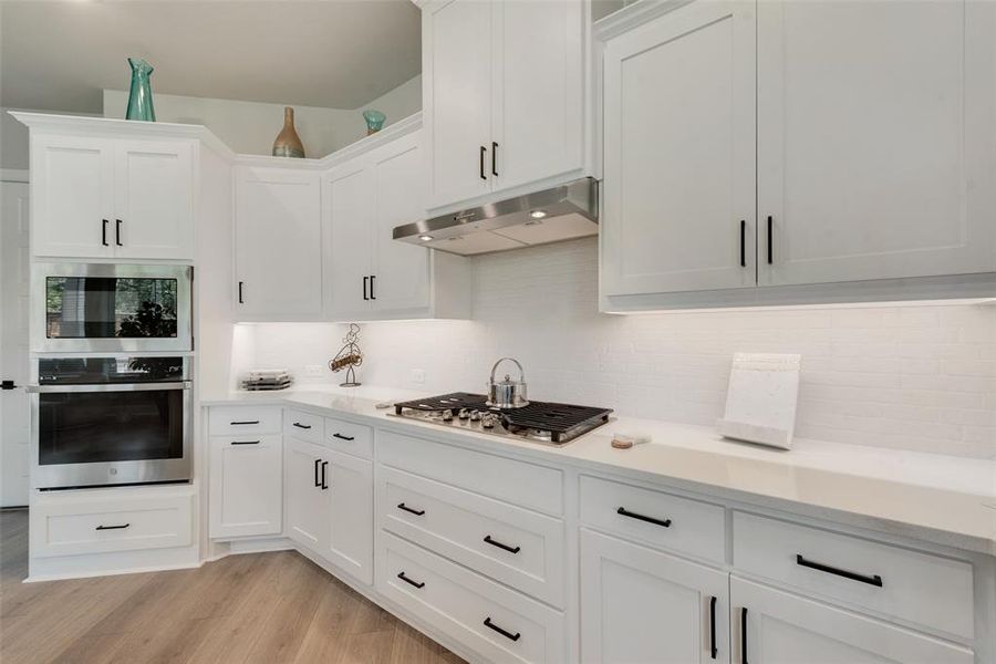 Furnished interior view inside a new home in , Arlington (Image 3).