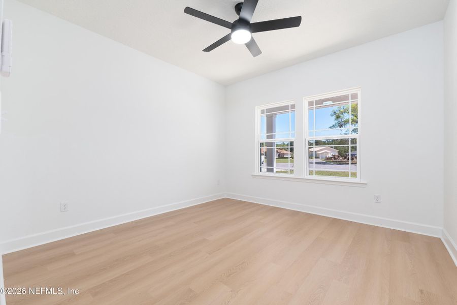 Spacious, unfurnished interior of a new home in , Palatka (Image 15).