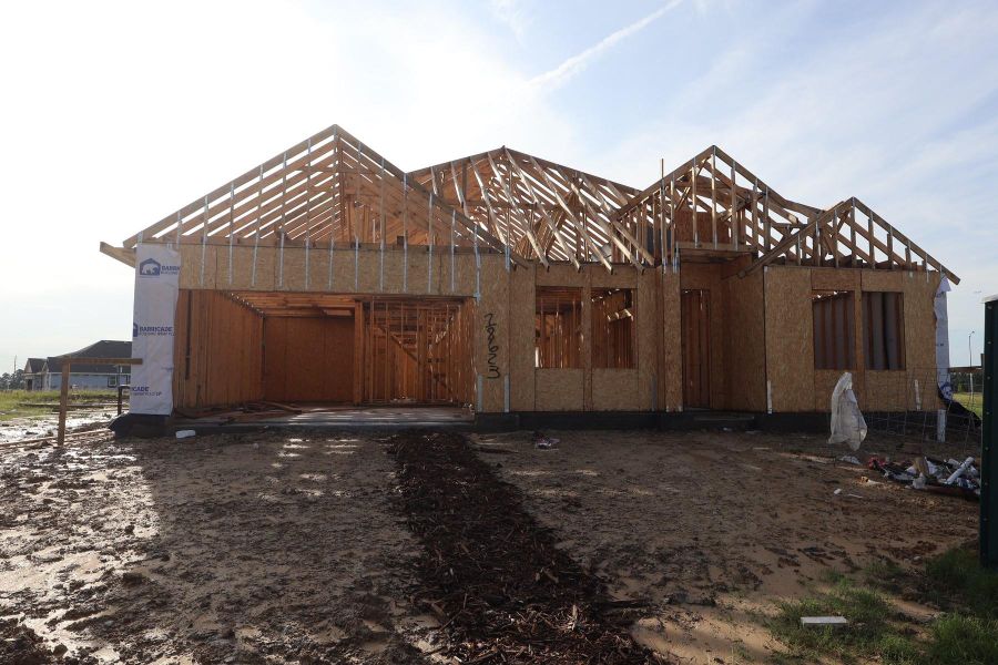 One story home with 4 beds, 3.5 baths, and 3 car tandem garage One story home with 4 beds, 3.5 baths, and 3 car tandem garage