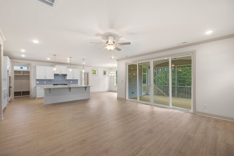 Representative unfurnished interior of a home built from the The Hampton by RobuckHomes in Baylee Ridge, Selma (Image 180).