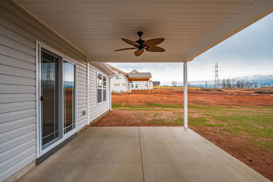 Representative exterior details of a home built from the Saxon by Enchanted Homes in Guadalupe Heights, Seguin (Image 29).