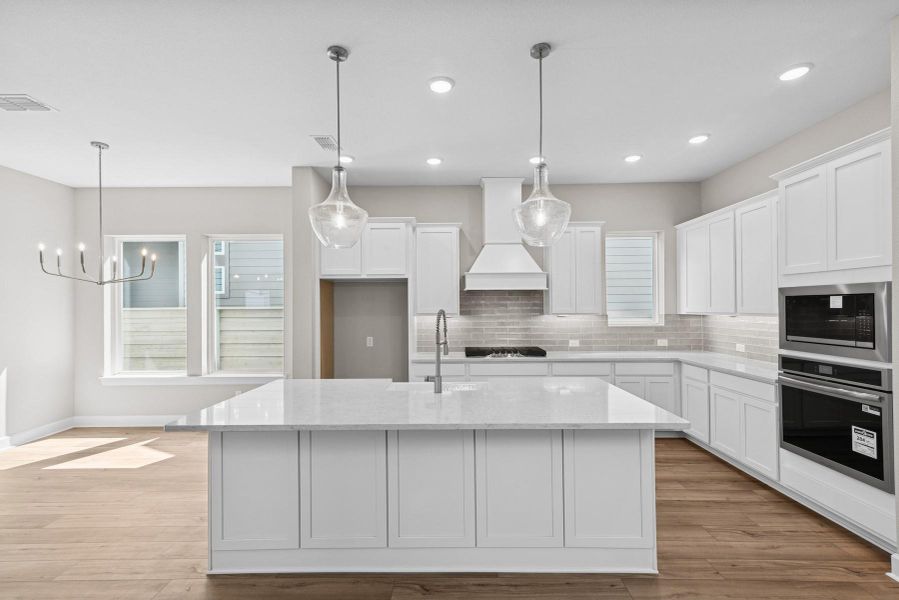 Furnished interior view inside a new home in Pomona 40' Homesites, Manvel (Image 9). Furnished interior view inside a new home in Pomona 40' Homesites, Manvel (Image 9).