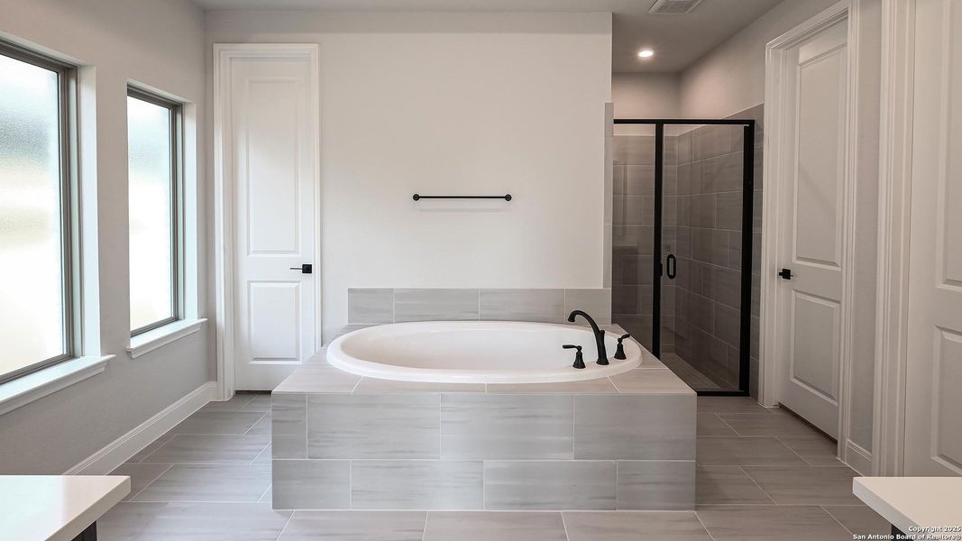 Furnished interior view inside a new home in Meadows Of Mill Creek 50', Seguin (Image 6).