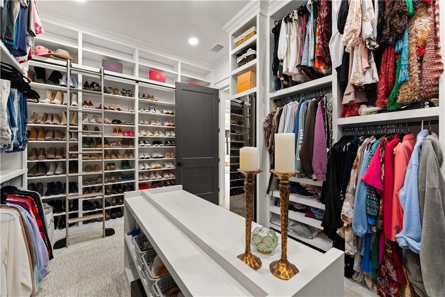 Furnished interior view inside a new home in , Jefferson (Image 63).