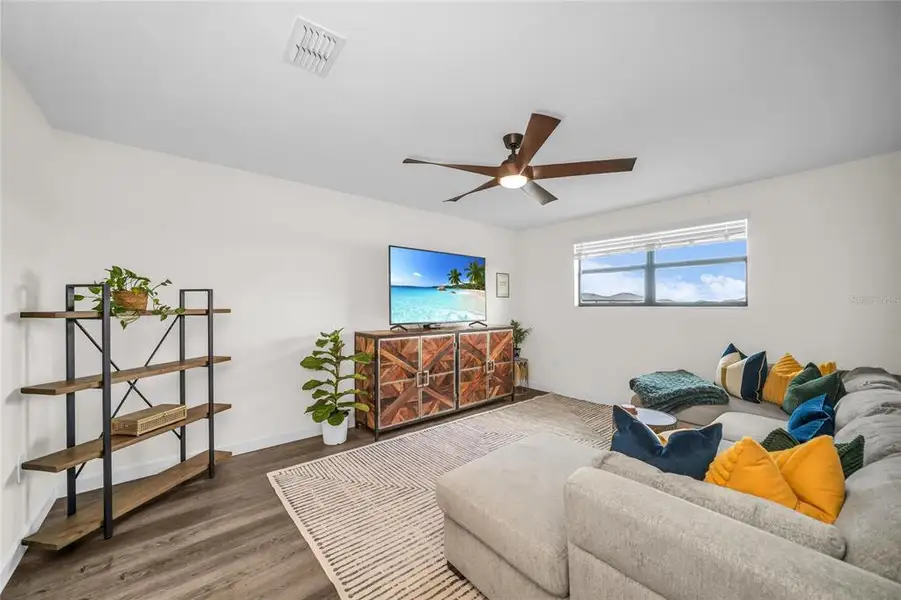 Furnished interior view inside a new home in , Lakewood Ranch (Image 48).