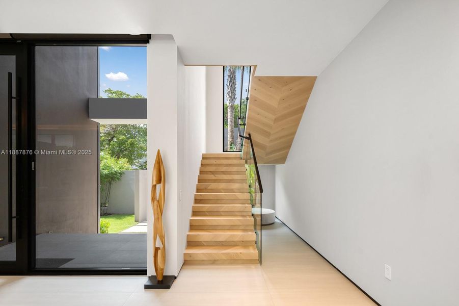 Image 57 of a home in .