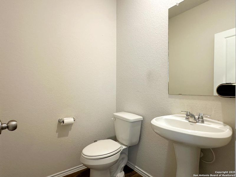 Image 34 of a home in Stoney Creek. Image 34 of a home in Stoney Creek.