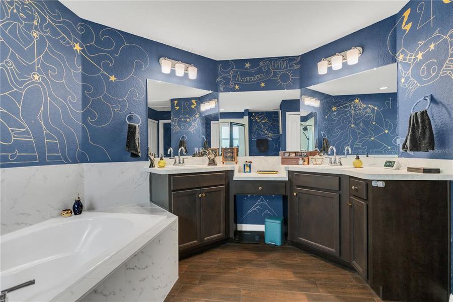 Furnished interior view inside a new home in Thompson Preserve, Bartow (Image 19). Furnished interior view inside a new home in Thompson Preserve, Bartow (Image 19).