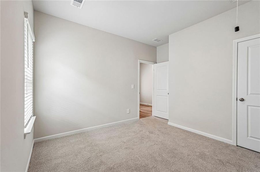 Spacious, unfurnished interior of a new home in Manning Mill, Adairsville (Image 23). Spacious, unfurnished interior of a new home in Manning Mill, Adairsville (Image 23).