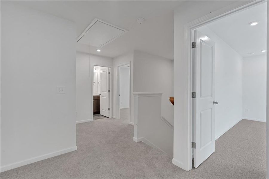 Spacious, unfurnished interior of a new home in The Overlook at Factory Shoals, Mableton (Image 20). Spacious, unfurnished interior of a new home in The Overlook at Factory Shoals, Mableton (Image 20).