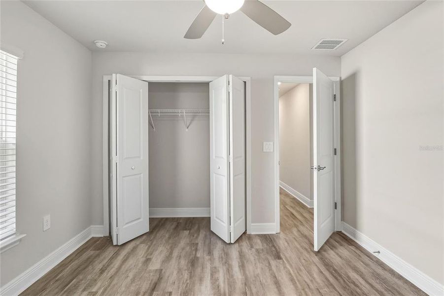 Spacious, unfurnished interior of a new home in , Lakeland (Image 19).