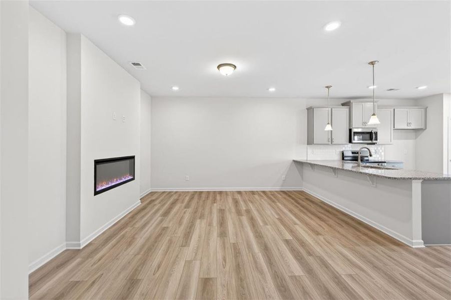 Spacious, unfurnished interior of a new home in Jameson Towns, Villa Rica (Image 24).