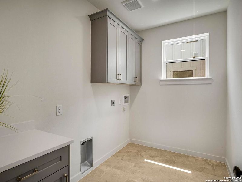 Furnished interior view inside a new home in , San Antonio (Image 15). Furnished interior view inside a new home in , San Antonio (Image 15).