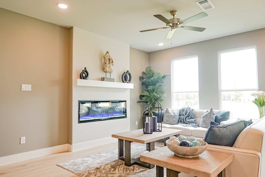 Representative furnished interior of a home built from the The Lilac by Lillian Custom Homes in Polo Ridge, Heath (Image 32).
