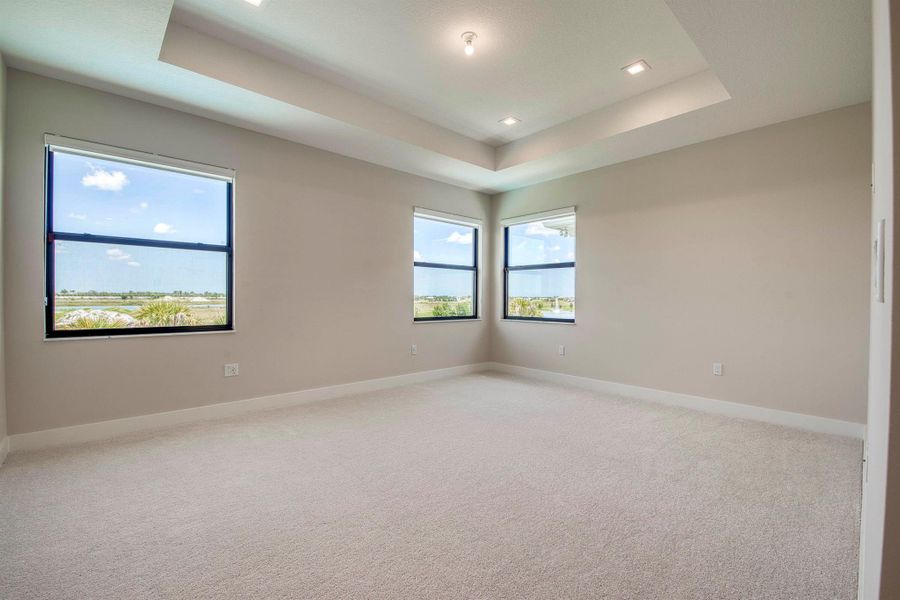 Spacious, unfurnished interior of a new home in Apex at Avenir, Palm Beach Gardens (Image 39). Spacious, unfurnished interior of a new home in Apex at Avenir, Palm Beach Gardens (Image 39).