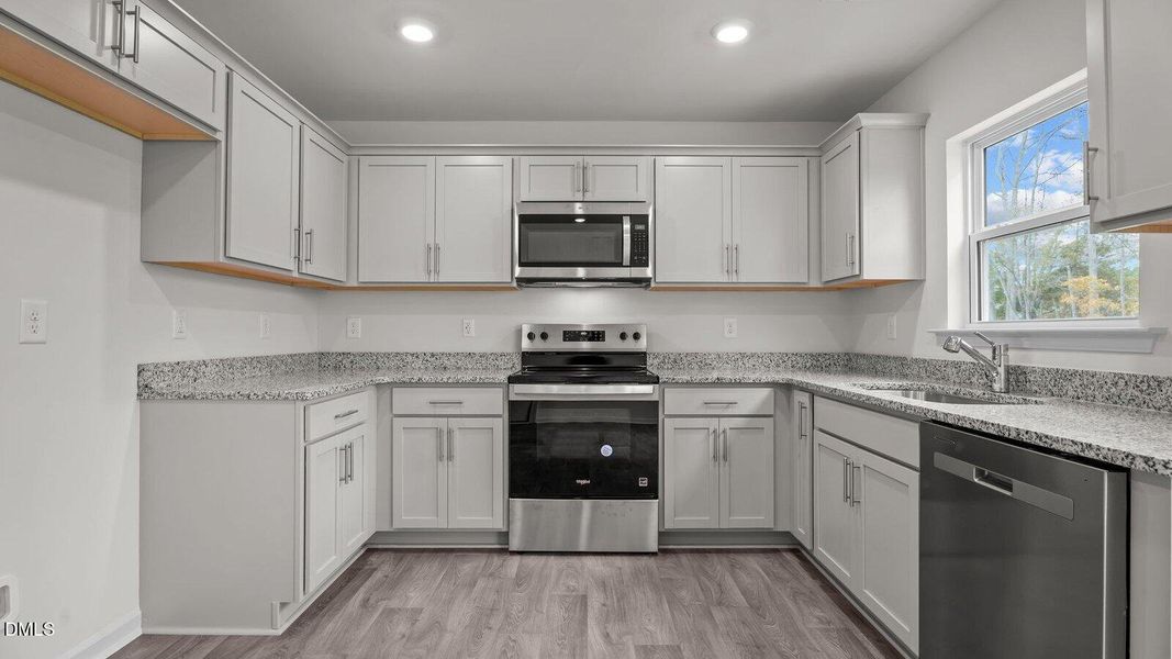 25-custom-DSC05773 25-custom-DSC05773